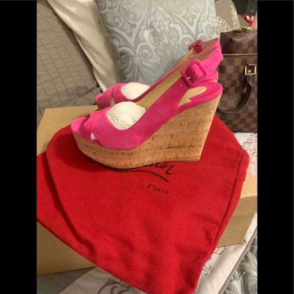 💝Christian Louboutin Wedges 120💝 - Picture 3 of 7